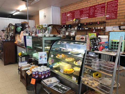 Wallaroo Treasures And Treats Cafe - Accommodation QLD 1