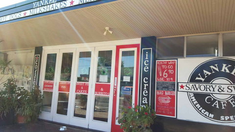 Woogi At Kings Square - Accommodation QLD 0