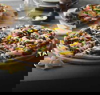 Crust Gourmet Pizza Bar - Accommodation QLD