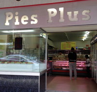 Pies Plus - Accommodation QLD