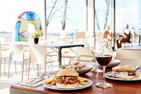 Wine Terrace And Cellar Door At Pt Leo Estate - Accommodation QLD 1