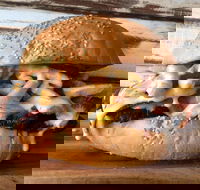 Getta Burger - Springwood - Accommodation QLD