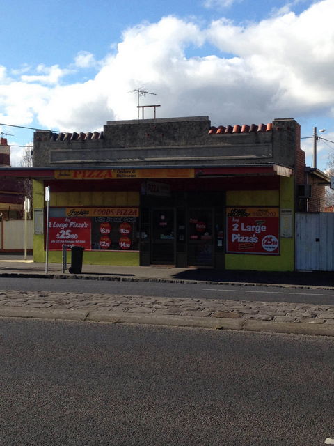 Jackies Pizza - Accommodation QLD 0