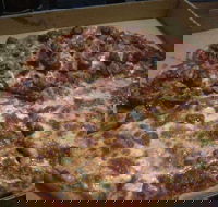 Wise Guys Pizzeria - Accommodation QLD