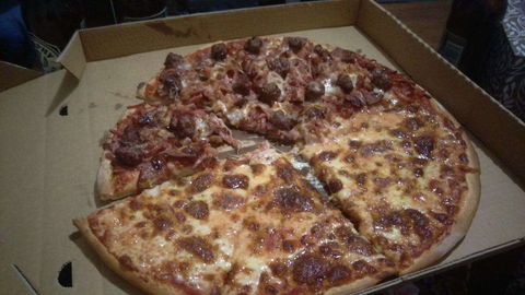 Wise Guys Pizzeria - Accommodation QLD 0