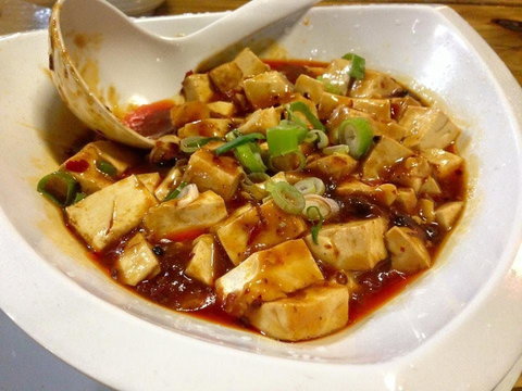 Fire & Stone - Accommodation QLD 0