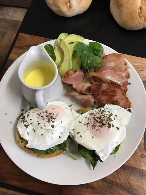 Wafflin On Cafe - Accommodation QLD 1