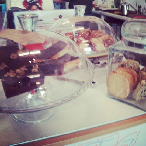 Shots On Wax - Accommodation QLD 0