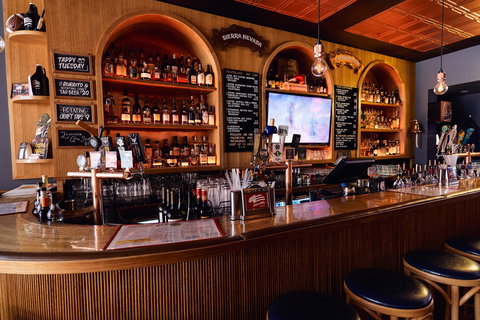 The Silverlake Social - Accommodation QLD 1