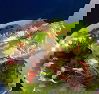 Essence Food Co. - Accommodation QLD