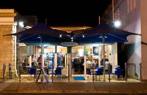Sorrentos Cafe - Accommodation QLD 1