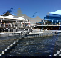 Tea Gardens Boatshed - Accommodation QLD