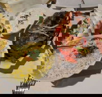 Maharaja Indian Restaurant - Applecross - Accommodation QLD