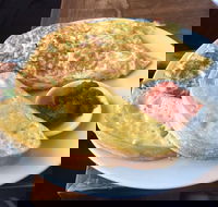 Vancouver Caf  Store - Accommodation QLD