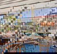 Comfort Inn Blue Lagoon Sails Restaurant - Sails Restaurant Closed Until Further Notice - Accommodation QLD