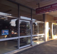 Yianni's Bakery - Accommodation QLD