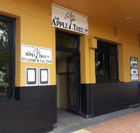 The Apple Tree Inn - Accommodation QLD