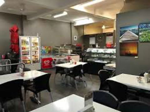 Coffee Bean Cafe - Accommodation QLD 2