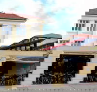 Beadles on the Quad - Accommodation QLD