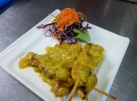 Ems Thai Kitchen - Accommodation QLD 0