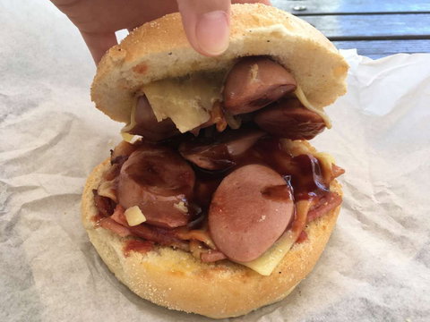 Hamburger Hill - Accommodation QLD 0