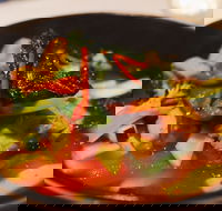 Le Resto Thai - Accommodation QLD