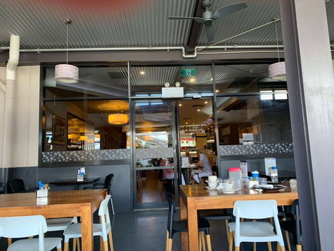 Rosetta Sunsmile Cafe - Accommodation QLD 0