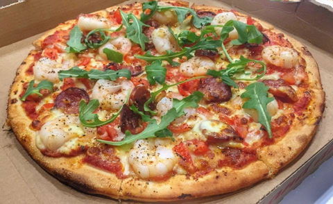 V Pizzaria - Accommodation QLD 0