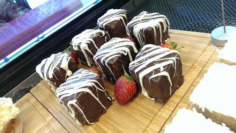 Cafe Numero Due - Accommodation QLD 0