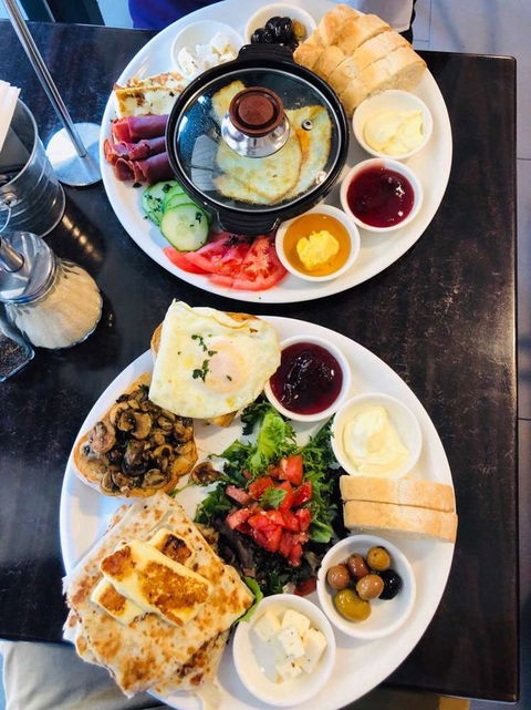 Chorba Cafe - Accommodation QLD 0