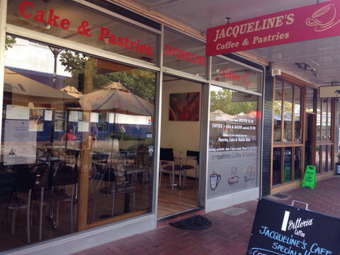 Jacqueline Coffee & Pastry - Accommodation QLD 0