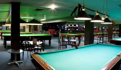 Q-Masters - Accommodation QLD 0