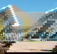 Artwine Cellar Door - Accommodation QLD