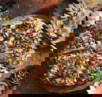 Domino's - Kearneys Spring - Accommodation QLD