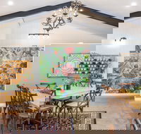 The Apple Farm - Accommodation QLD