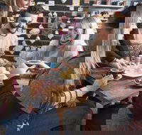 Cafe at Mortels - Accommodation QLD