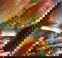 The Old Bullock Dray - Accommodation QLD