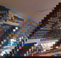 Village Seafood - Accommodation QLD