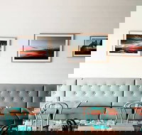 Doyle  Sons - Accommodation QLD