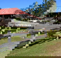 The Pub With No Beer - Accommodation QLD