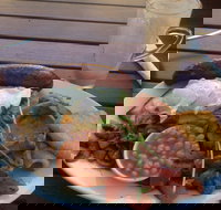 Hardware Cafe - Accommodation QLD