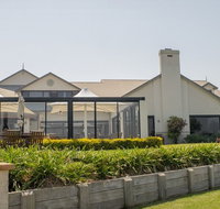 Harrigans Irish Pub and  Harrington River Lodge - Accommodation QLD