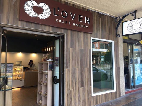 L'Oven Craft Bakery - Ashfield - Accommodation QLD 0