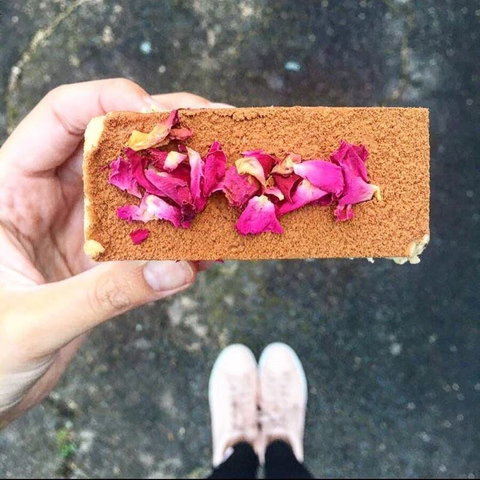 Raw Trader - Chadstone - Accommodation QLD 0