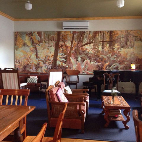 Tuptim Thai - Accommodation QLD 0