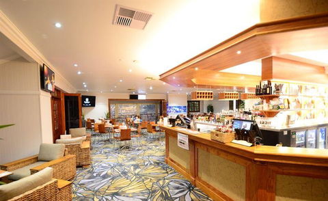 Palmwoods Hotel - Accommodation QLD 8