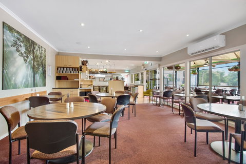Dixons Creek Cafe Bar And Grill - Accommodation QLD 2