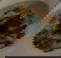 Ling Wah - Accommodation QLD