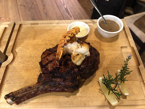 A Hereford Beefstouw - Accommodation QLD 0