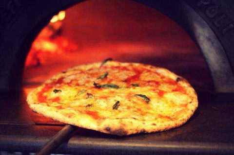 Il Pizzaiolo - Accommodation QLD 0